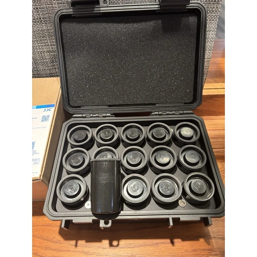 NIB - JJC Professional JBC-15X135 Waterproof 35mm Film Case Canisters Holder
